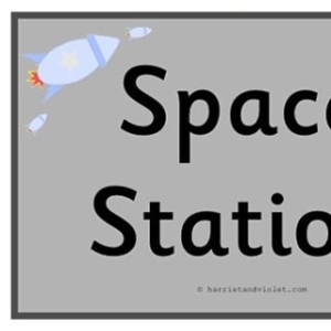 SPACE STATION • Roleplay signs. It’s great when children initiate play so here are some simple roleplay signs to create a Space Station. Includes control station panel, space logs, observation notes and viewing windows.