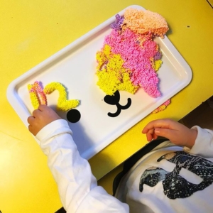 Imaginative Play • Sticky foam this stuff is great for messy play. Children can build their hand muscles by squishing, pulling, twisting, squashing the foam together. I made some numbers and my son did copy these and place next to them. He is more creative than me so made a castle, blasters + tried to play a golf game. Sometimes with give children set ideas but they need to be free to try things themselves. This stuff would work on its own in a tuff spot or tray for a fine/gross motor activity. What would you make with the sticky foam? . . . . . .