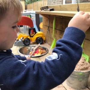 Mud Kitchen • A little throw back to last year. He loves his mud kitchen, although he doesn’t usually have mud in it, he pops in sand, cars, trucks, play dough, water beads, natural objects and lots more. As it’s sunny time to make the most of being outside. . . . . . .